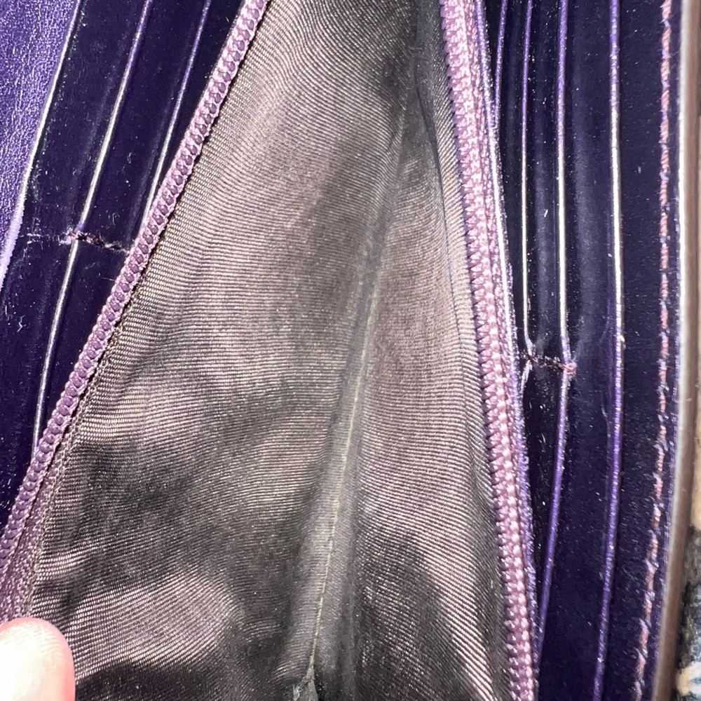 Gucci Shiny Microguccissima Leather Continental Wallet EUC normal wear - Picture 11 of 15
